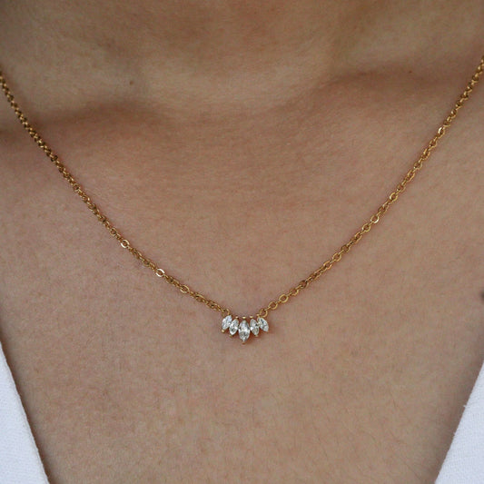 Elayne Pendant Necklace - HLN005