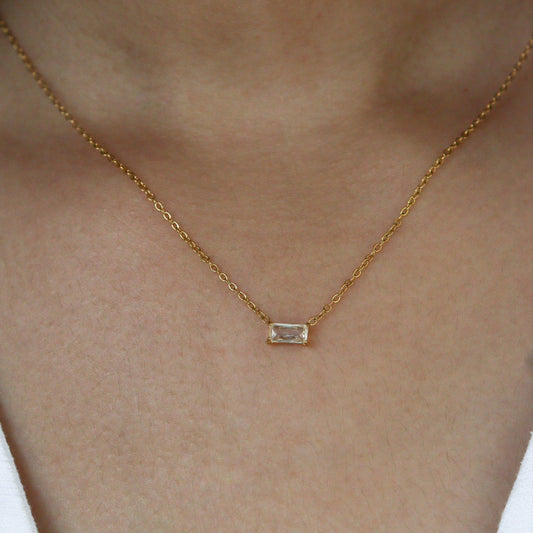 Luma Solitaire Pendant Necklace - HLN004